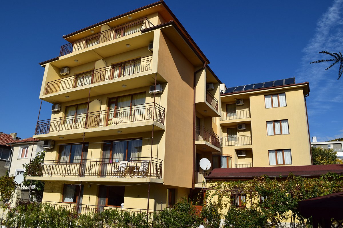 Hotel_Chris_Sveti_Vlas_Bulgaria  Air_Tour_Travel 